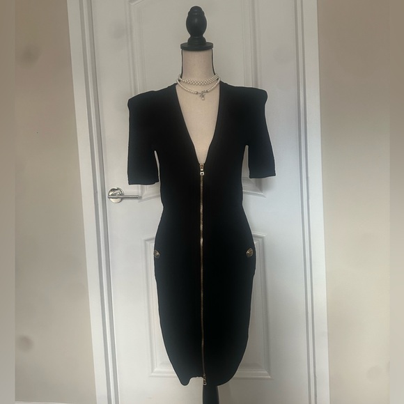 BALMAIN designer dress, size 40, excellent preowned condition - Picture 4 of 9